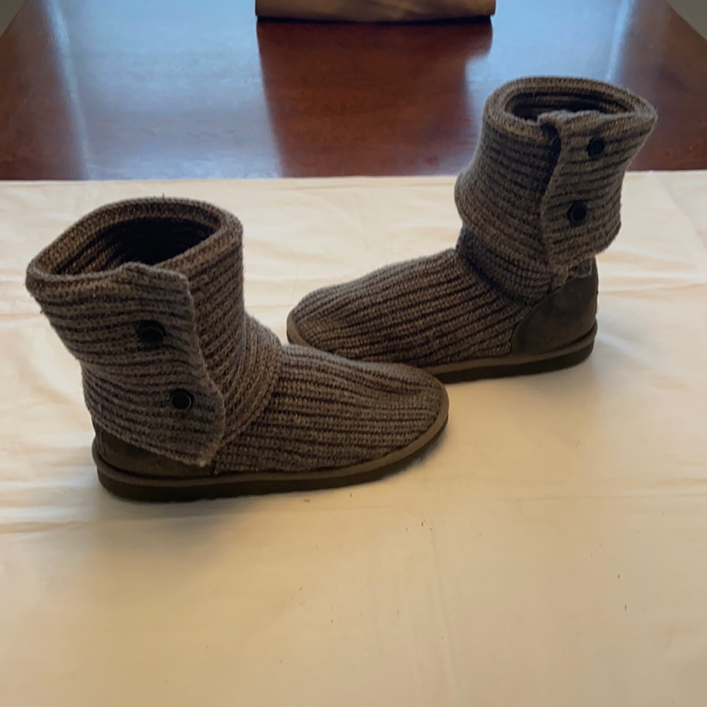 Ugg Classic Cardy Gray Sweater Knit Boots